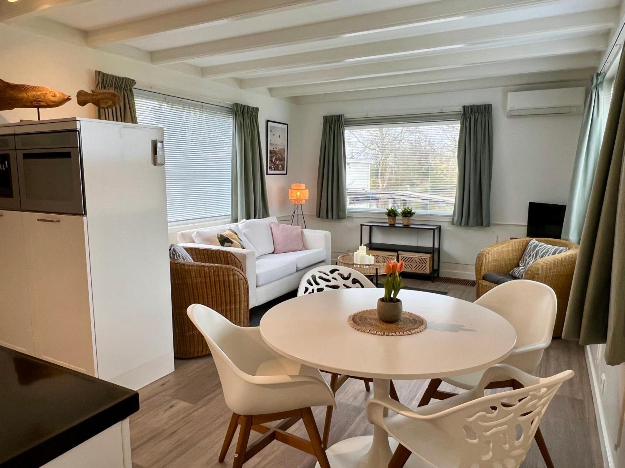 New- Private Cosy Houseboat, On A Lake Near Amsterdam Vinkeveen Luaran gambar